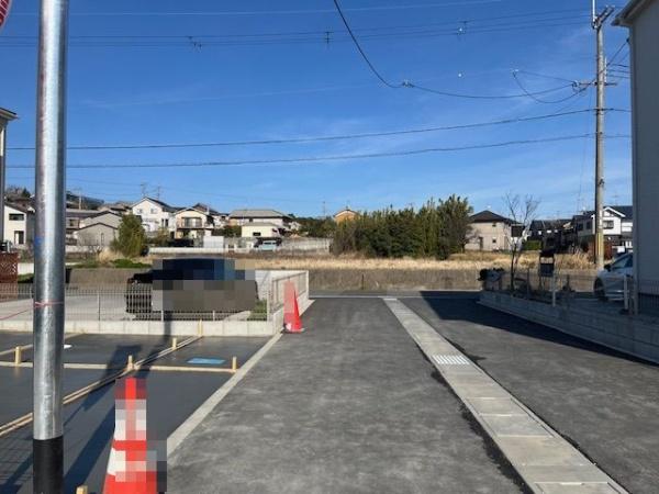 生駒郡斑鳩町龍田4丁目　2号棟　新築戸建