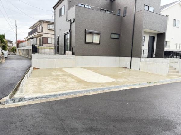 北葛城郡上牧町松里園2丁目　中古戸建