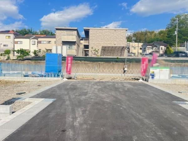 北葛城郡上牧町大字中筋出作　新築戸建　1号棟