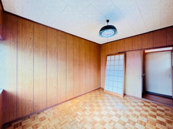 香芝市逢坂２丁目の中古一戸建て