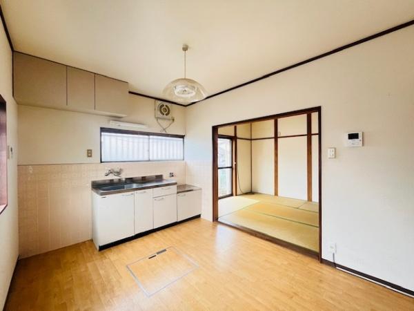 香芝市逢坂2丁目　中古戸建