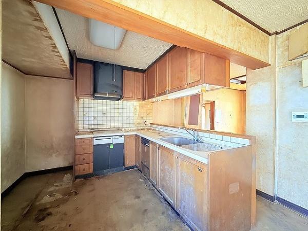 橿原市鳥屋町の中古一戸建て