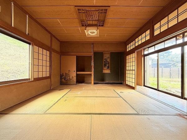 橿原市鳥屋町の中古一戸建て