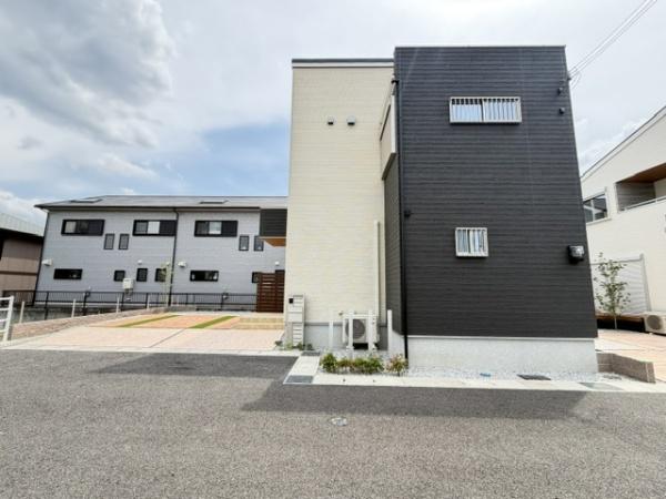 香芝市狐井　新築戸建　2期10号地