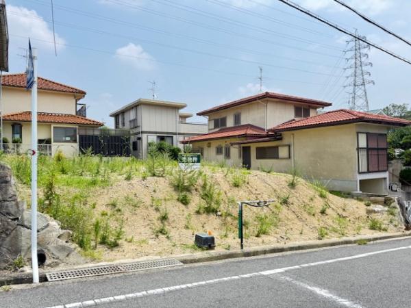 北葛城郡上牧町片岡台１丁目の土地
