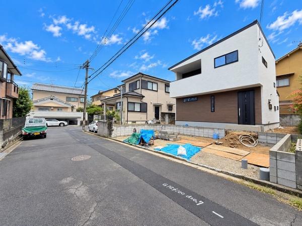 橿原市菖蒲町4丁目　新築戸建