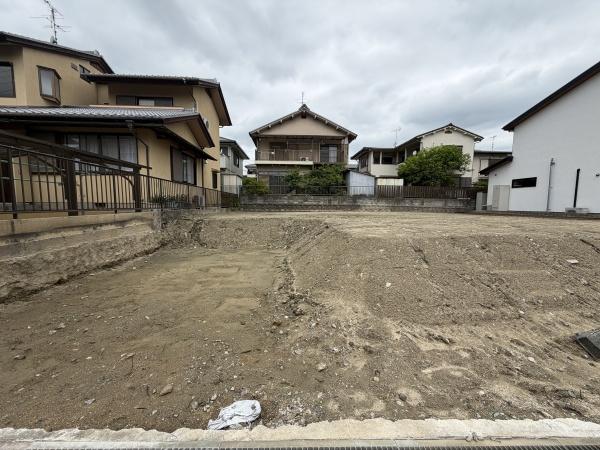 生駒郡斑鳩町龍田西３丁目の土地