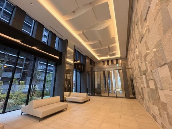 THE　CROSS　CITY　TOWER　27階
