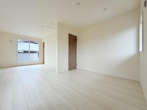 天理市平等坊町2期　1号棟　新築戸建