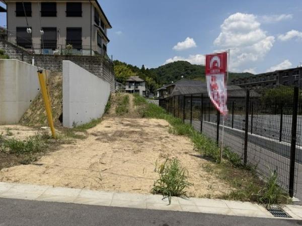 生駒郡斑鳩町龍田西３丁目の土地