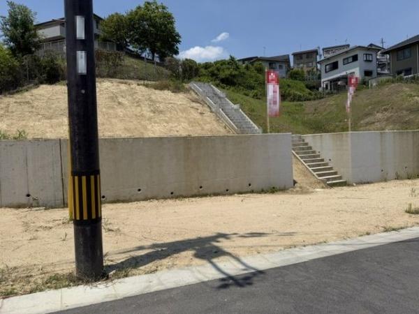 生駒郡斑鳩町龍田西３丁目の土地