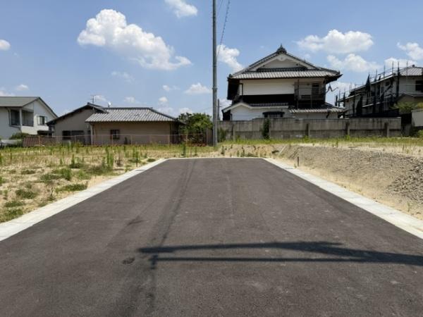北葛城郡河合町中山台1丁目　新築戸建　2号棟