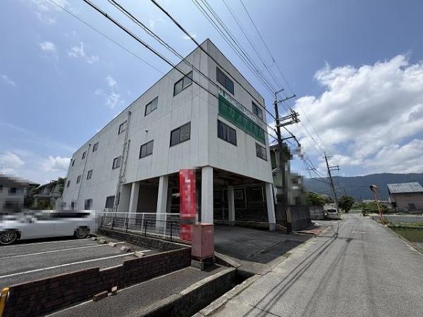葛城市北花内の中古一戸建て
