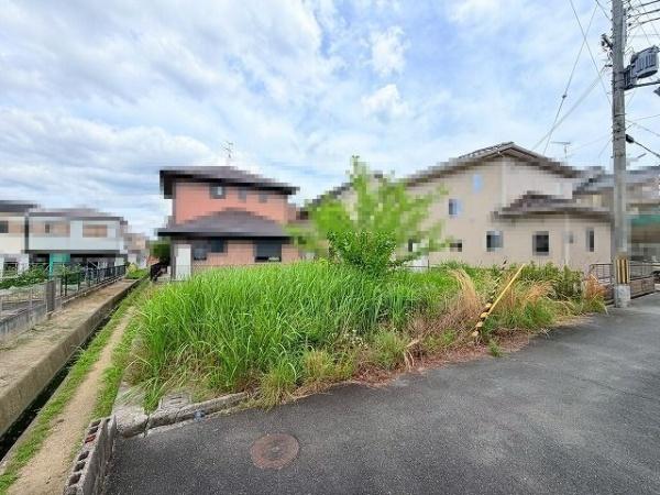 橿原市石原田町の土地