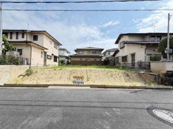 香芝市西真美３丁目の土地