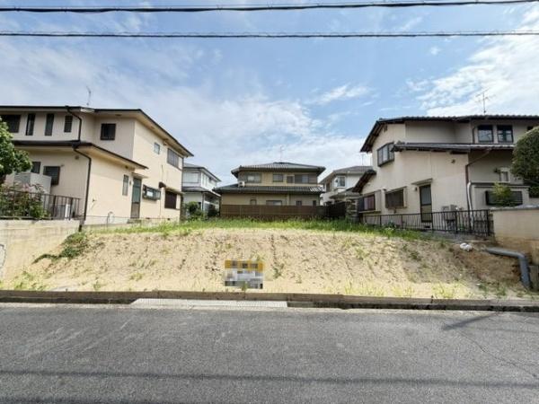 香芝市西真美３丁目の土地