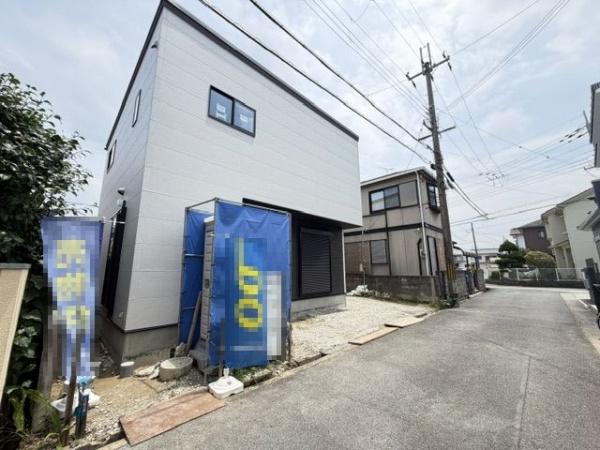 香芝市北今市2丁目　新築戸建