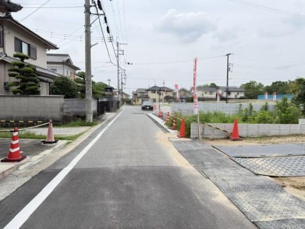 生駒郡斑鳩町龍田南6丁目　第一　新築戸建　2号棟