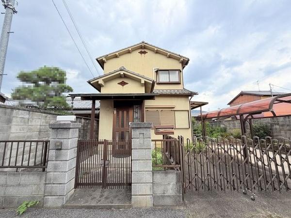 天理市柳本町　中古戸建