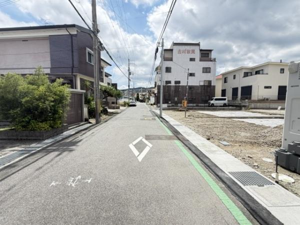 生駒郡三郷町勢野東2丁目　新築戸建　2号棟