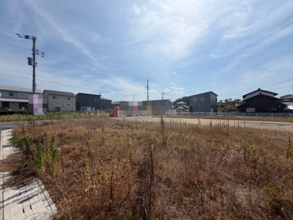 北葛城郡広陵町大字三吉の土地