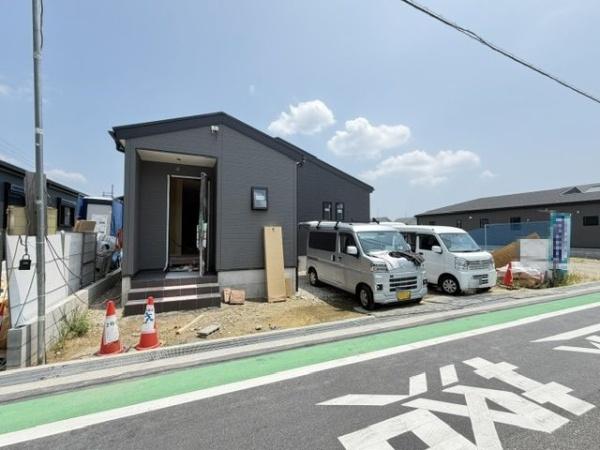 香芝市高　新築戸建　2号棟
