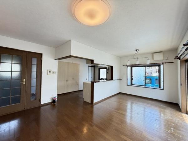香芝市磯壁４丁目の中古一戸建て