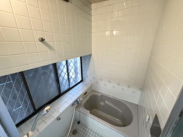 香芝市磯壁４丁目の中古一戸建て