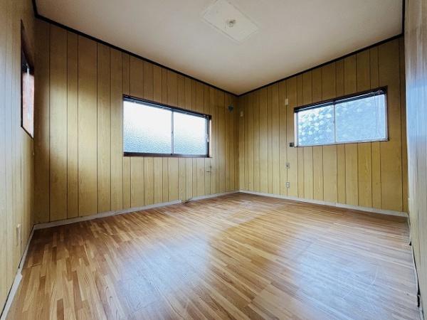 橿原市内膳町３丁目の中古一戸建て