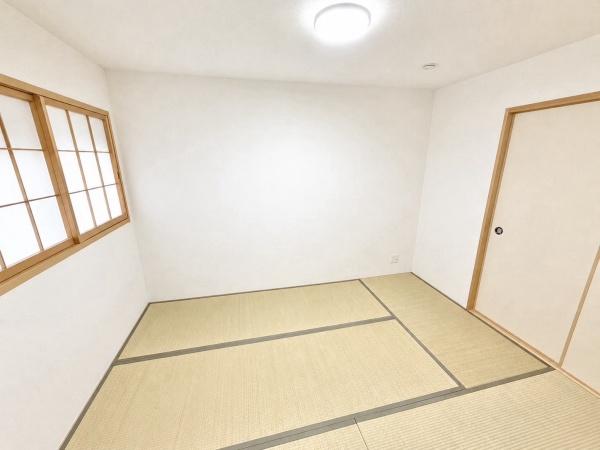 生駒郡斑鳩町服部２丁目の中古一戸建て