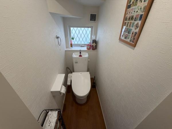 生駒郡斑鳩町服部２丁目の中古一戸建て