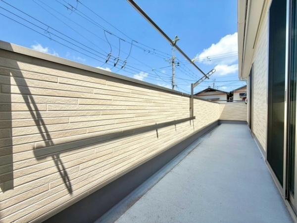 生駒郡斑鳩町服部２丁目の中古一戸建て