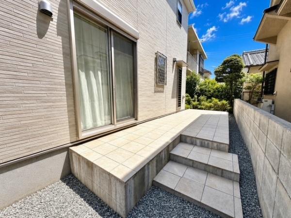 生駒郡斑鳩町服部２丁目の中古一戸建て