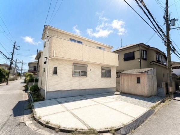 生駒郡斑鳩町服部２丁目の中古一戸建て