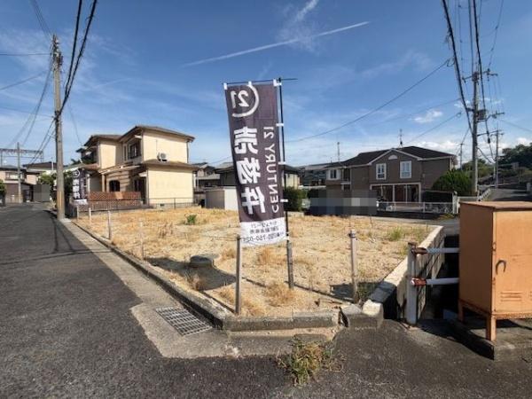 香芝市下田西３丁目の土地