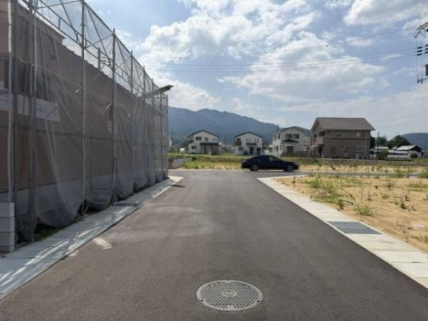 葛城市辨之庄　新築戸建　2号棟