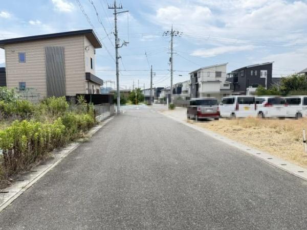 香芝市すみれ野１丁目の土地