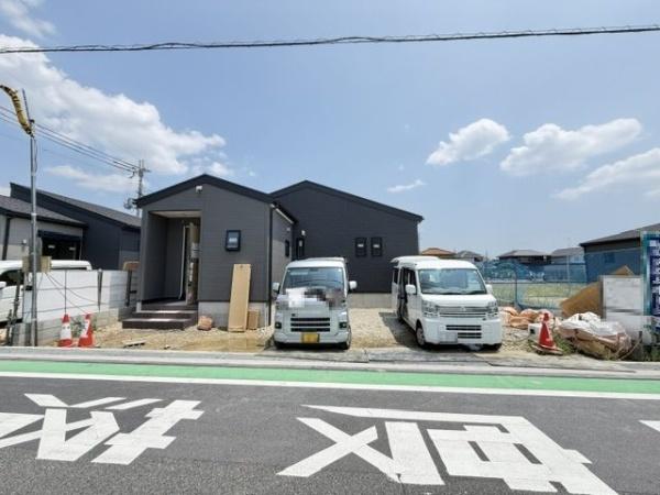 香芝市高　新築戸建　2号棟