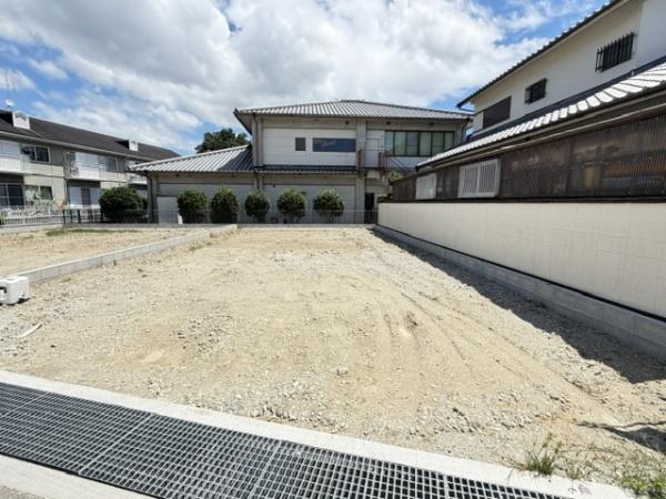生駒郡斑鳩町龍田西4丁目　5期　新築戸建　2号棟