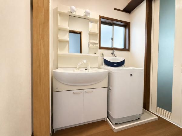 香芝市五位堂２丁目の中古一戸建て