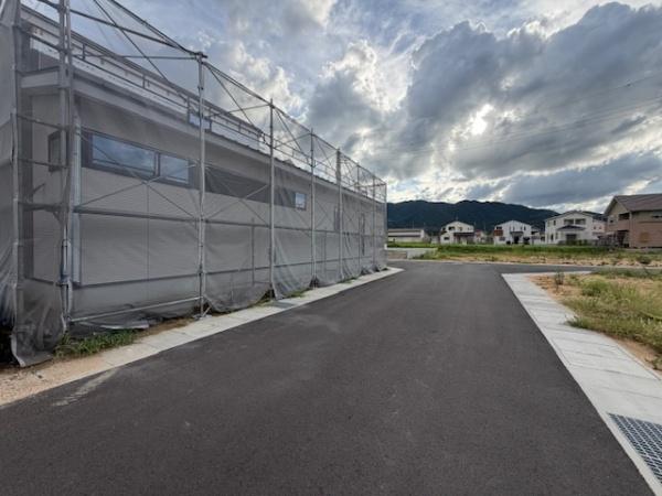 葛城市辨之庄　新築戸建　2号棟