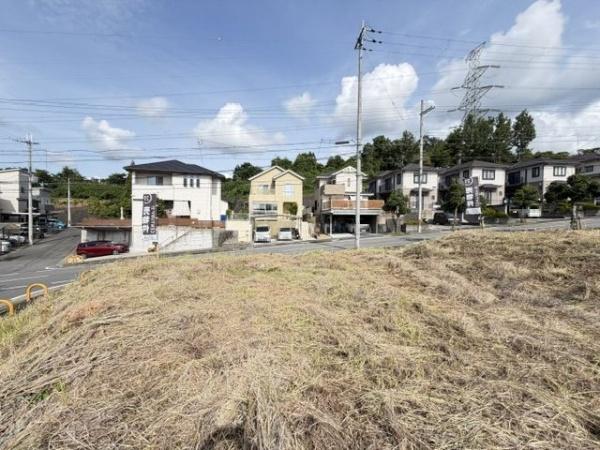 香芝市旭ケ丘５丁目の土地