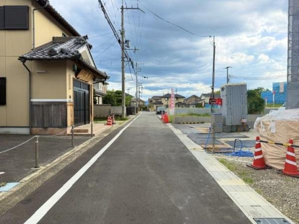 生駒郡斑鳩町龍田南6丁目　第一　新築戸建　2号棟