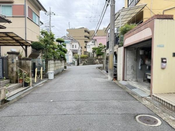 北葛城郡上牧町服部台４丁目の中古一戸建て