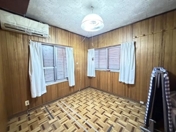 北葛城郡上牧町服部台４丁目の中古一戸建て
