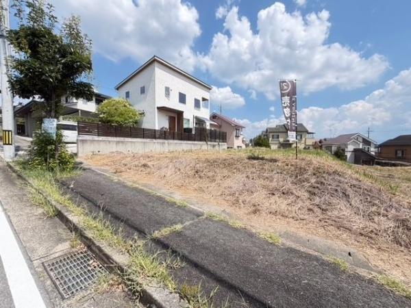 香芝市旭ケ丘５丁目の土地
