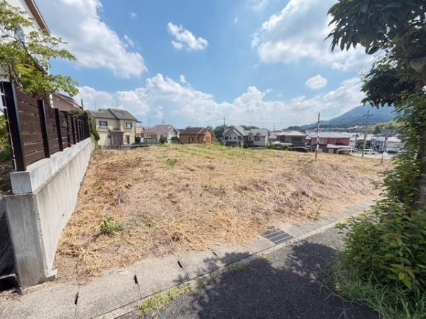 香芝市旭ケ丘５丁目の土地