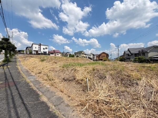 香芝市旭ケ丘５丁目の土地