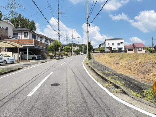 香芝市旭ケ丘５丁目の土地