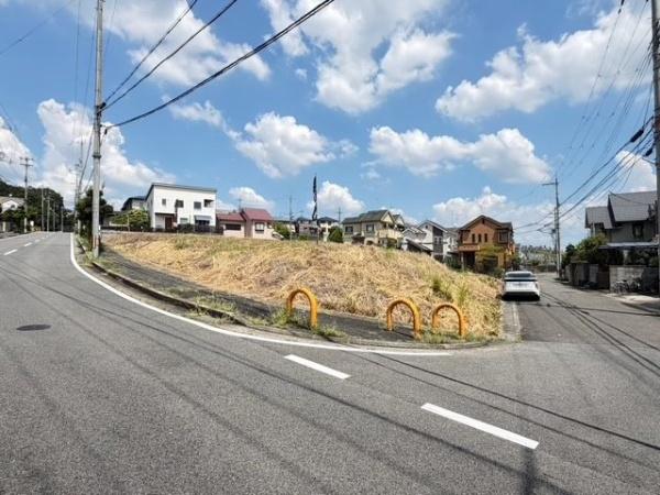 香芝市旭ケ丘５丁目の土地